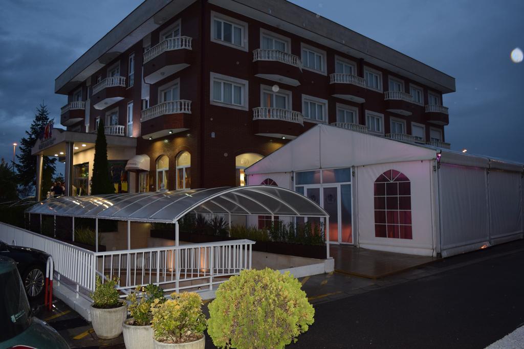 Hotel Camino Real Arcahueja Eksteriør billede