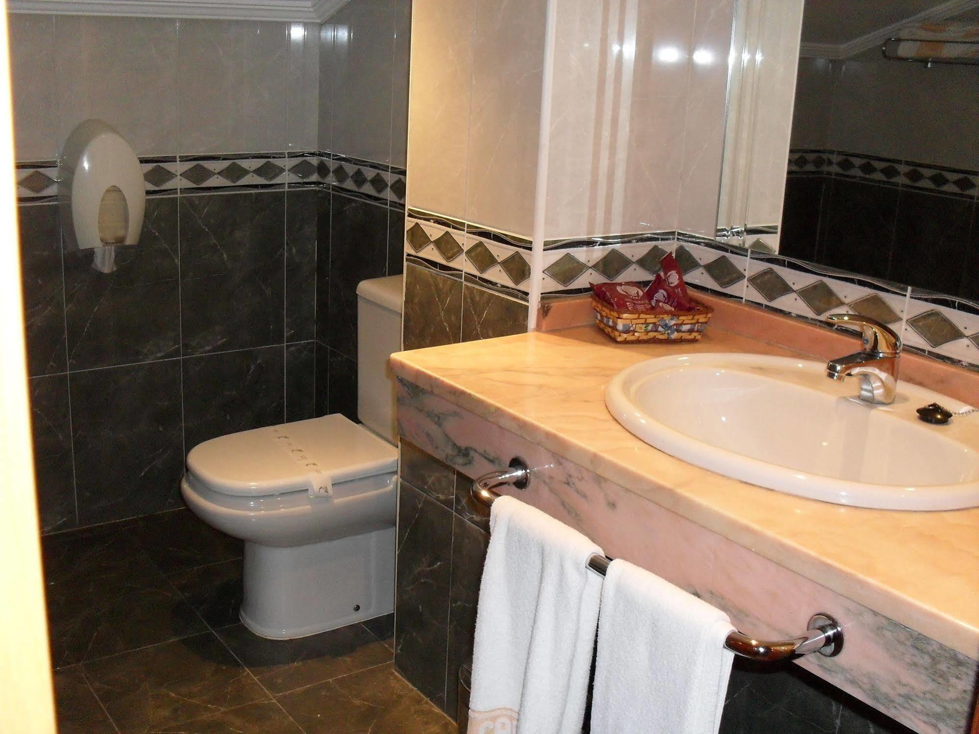 Hotel Camino Real Arcahueja Eksteriør billede
