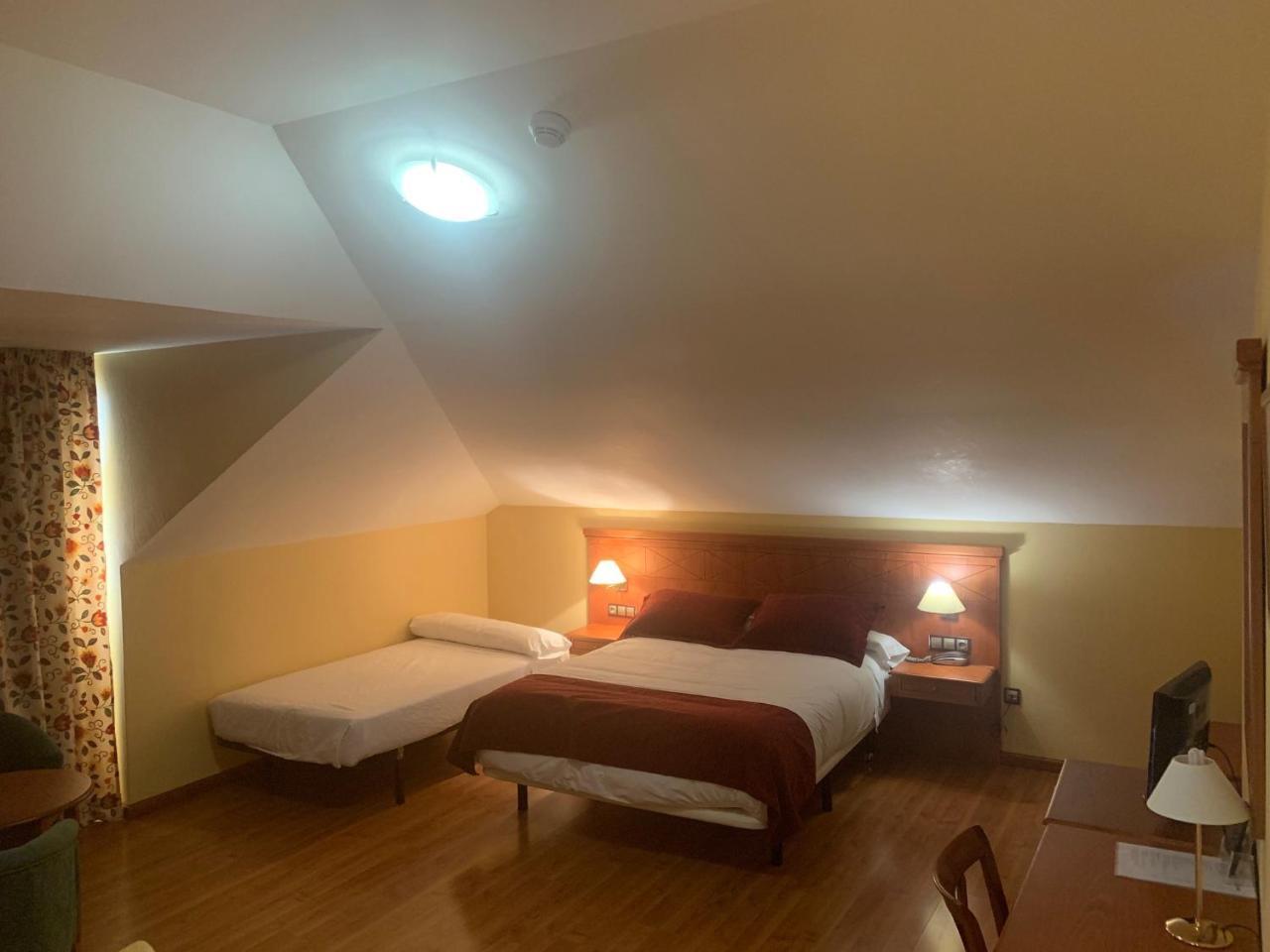 Hotel Camino Real Arcahueja Eksteriør billede