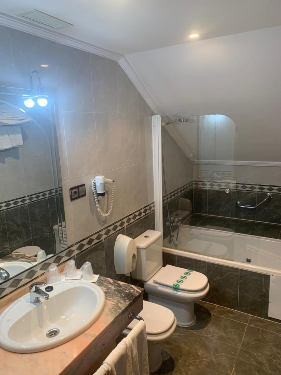 Hotel Camino Real Arcahueja Eksteriør billede